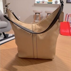 COACH Vintage 2004 Hobo Shoulder Bucket Bag Creed F043-9365